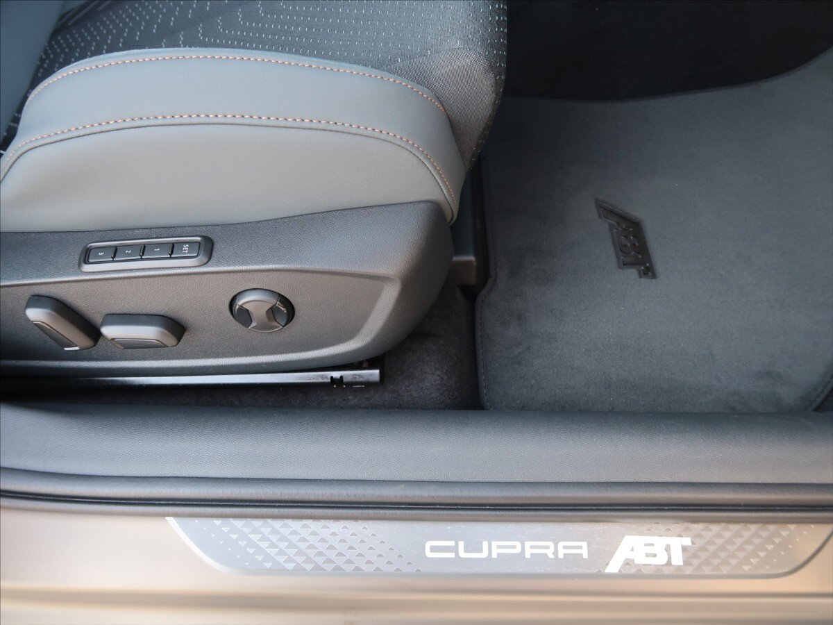 Cupra Formentor SUV / Terénní 2,0 l 294 kw