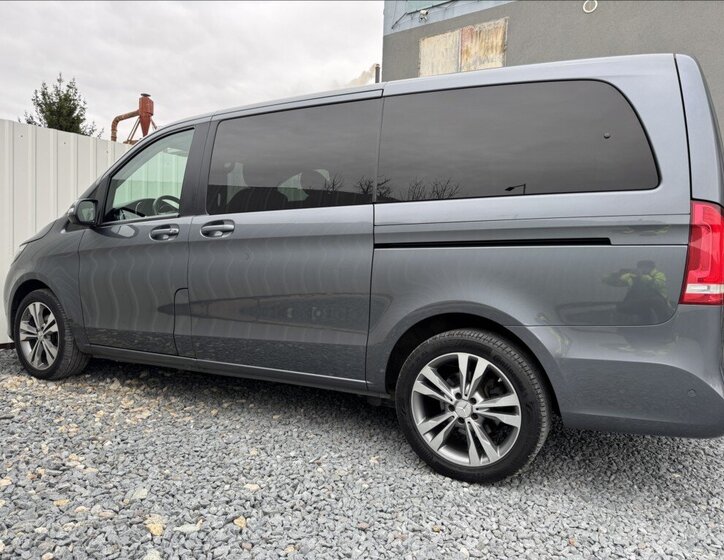 Mercedes-Benz Třídy V Kombi 2,1 l 120 kw