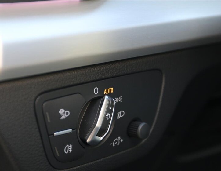 Audi Q5 SUV 2,0 l 150 kw