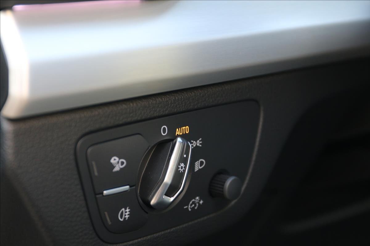 Audi Q5 SUV 2,0 l 150 kw