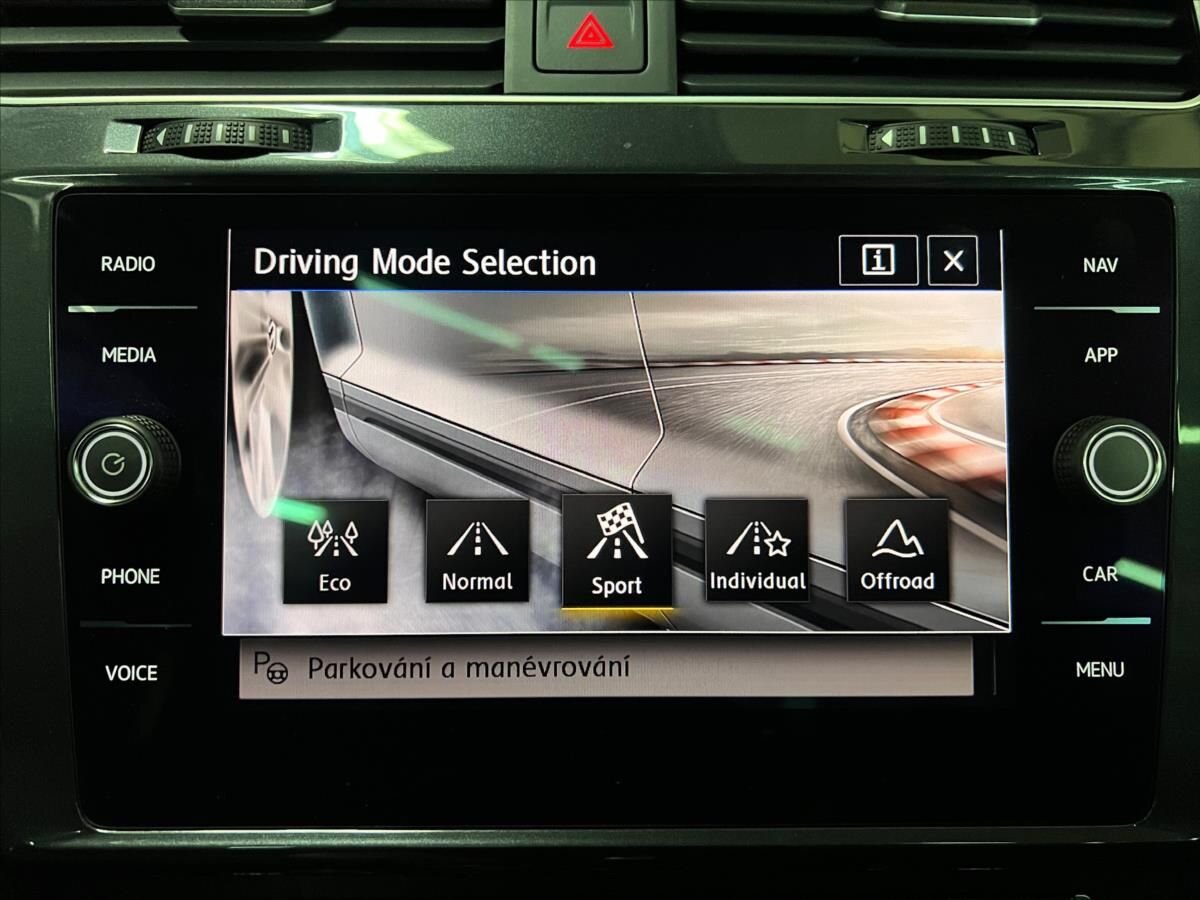 Volkswagen Golf Kombi 2,0 l 135 kw