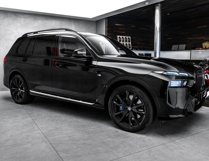BMW X7 4