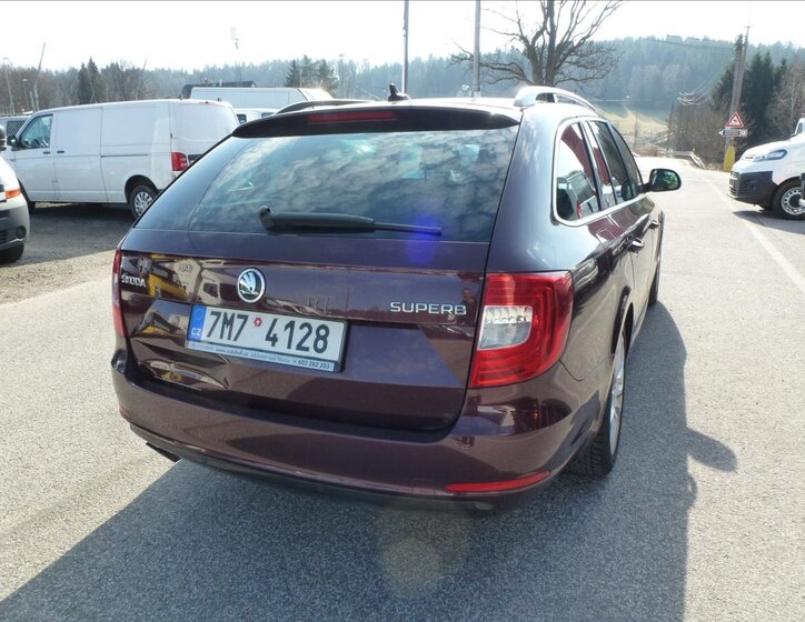 Škoda Superb Kombi 2,0 l 125 kw