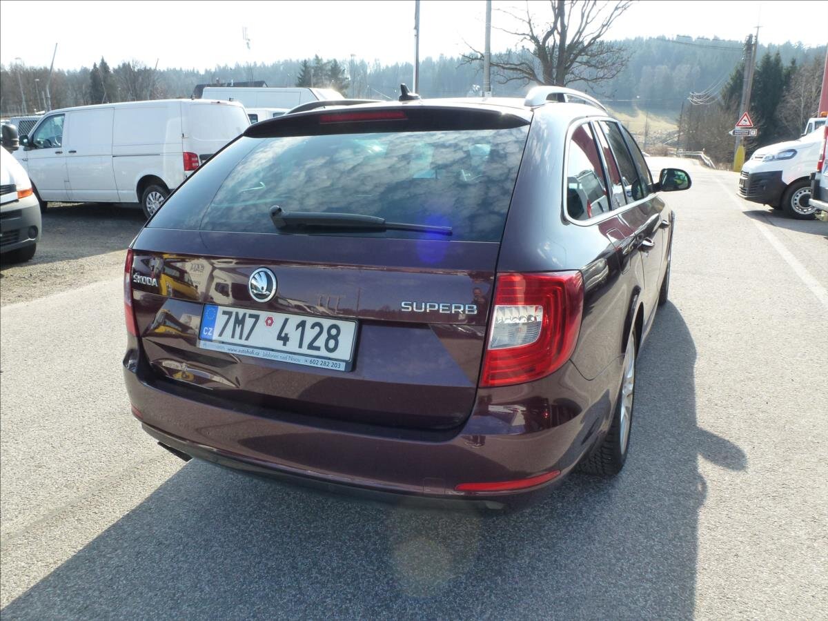 Škoda Superb Kombi 2,0 l 125 kw