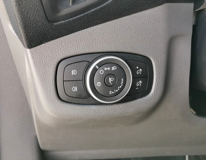 Ford Transit Connect 12