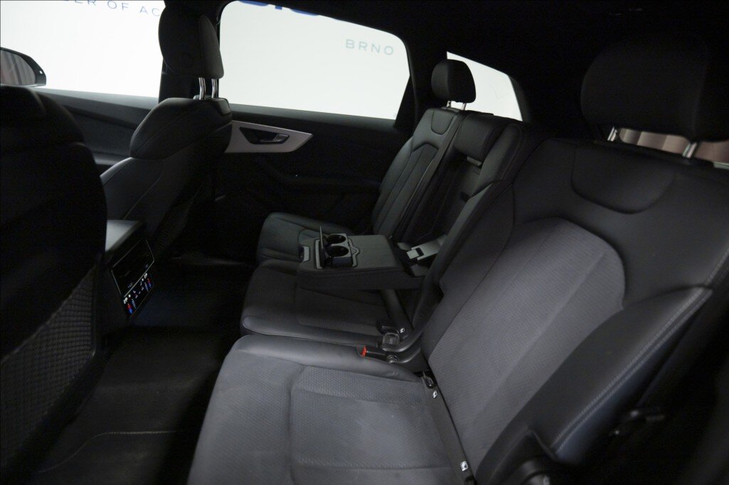Audi Q7 SUV / Terénní 3,0 l 210 kw