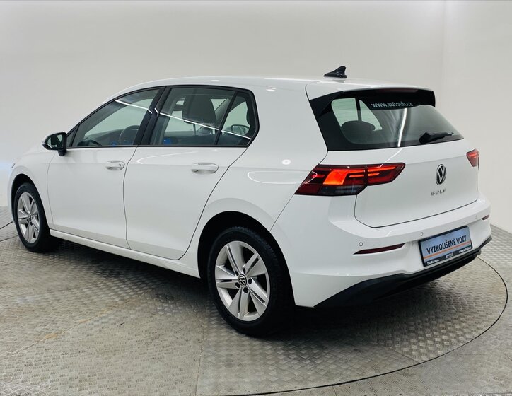 Volkswagen Golf Hatchback 999,0 81 kw