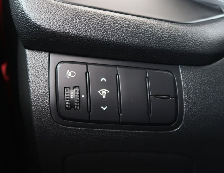 KIA Ceed Hatchback 1,4 l 73 kw