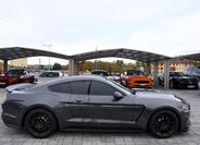 Ford Mustang 7