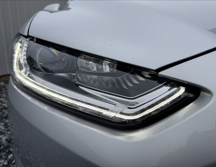 Ford Mondeo Kombi 2,0 l 132 kw