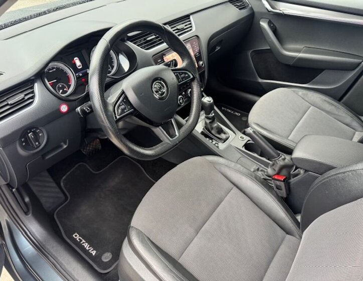 Škoda Octavia Kombi 2,0 l 110 kw