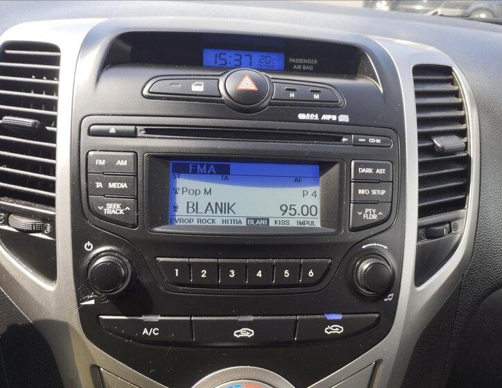 Hyundai ix20 MPV 1,4 l 57 kw