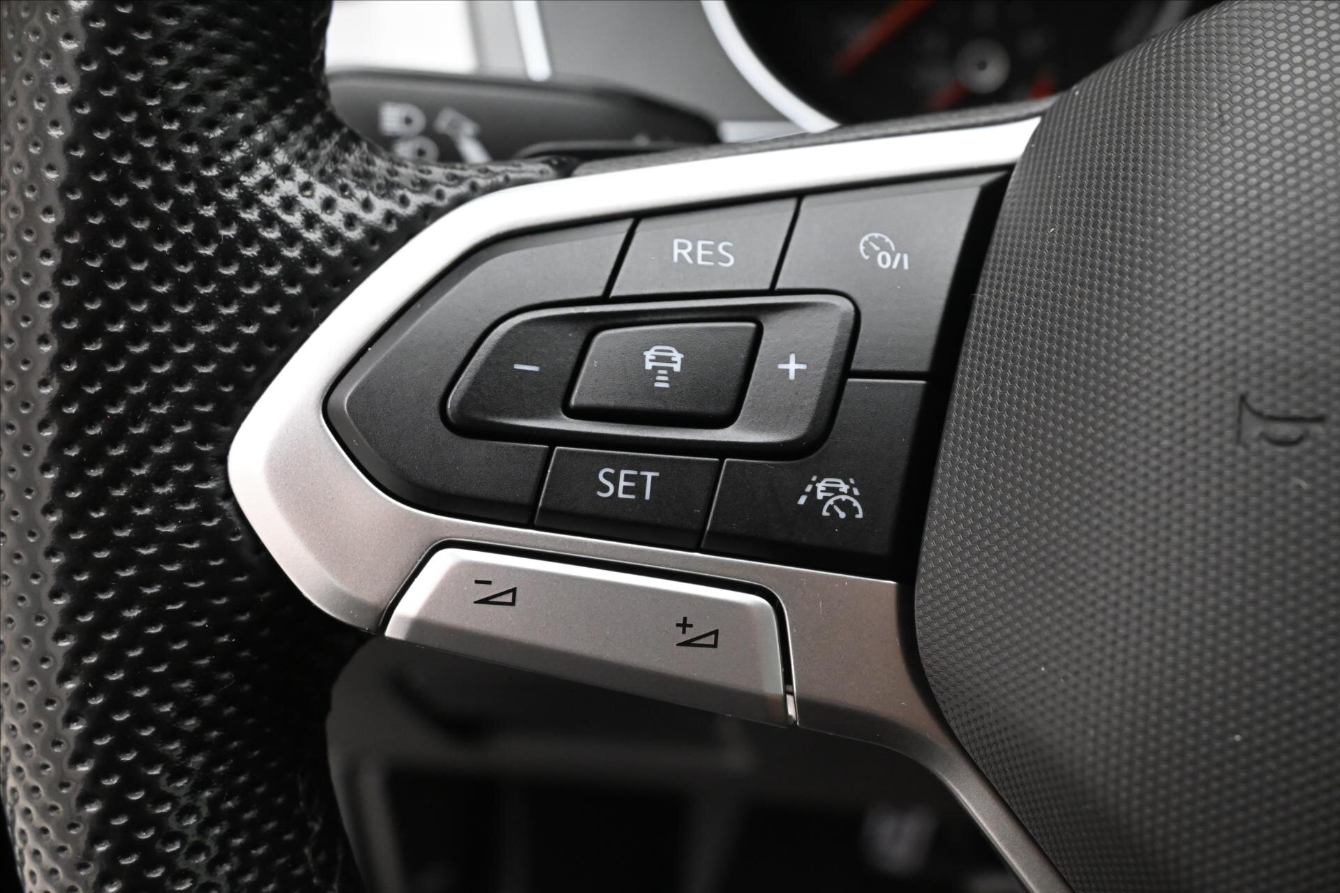 Volkswagen Passat Kombi 1,4 l 115 kw