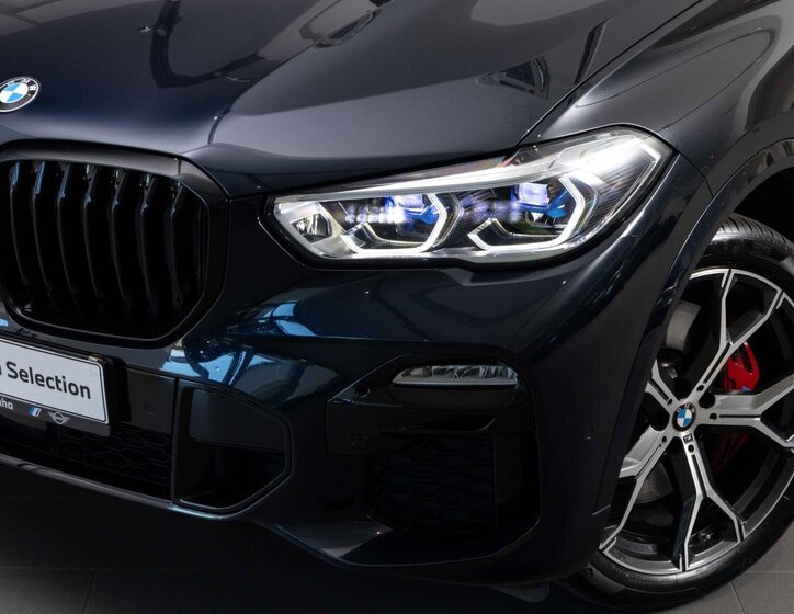 BMW X5 SUV / Terénní 3,0 l 250 kw