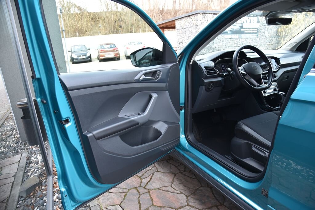 Volkswagen T-Cross SUV / Terénní 1,5 l 110 kw