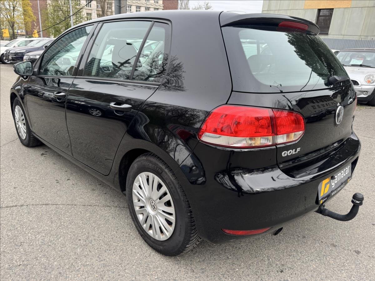 Volkswagen Golf Hatchback 1,6 l 77 kw