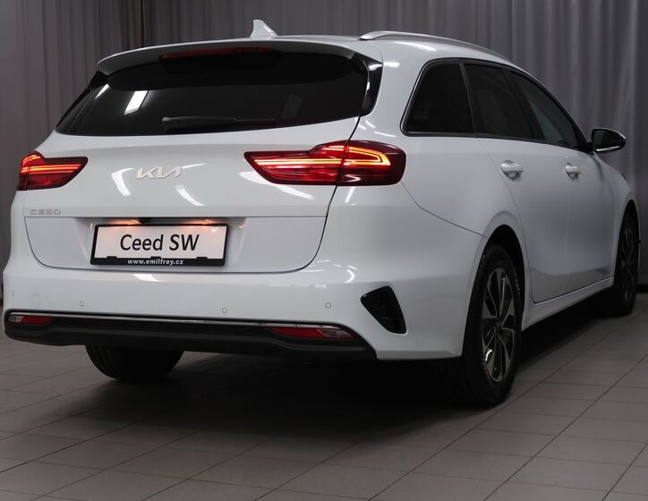 KIA Ceed 8