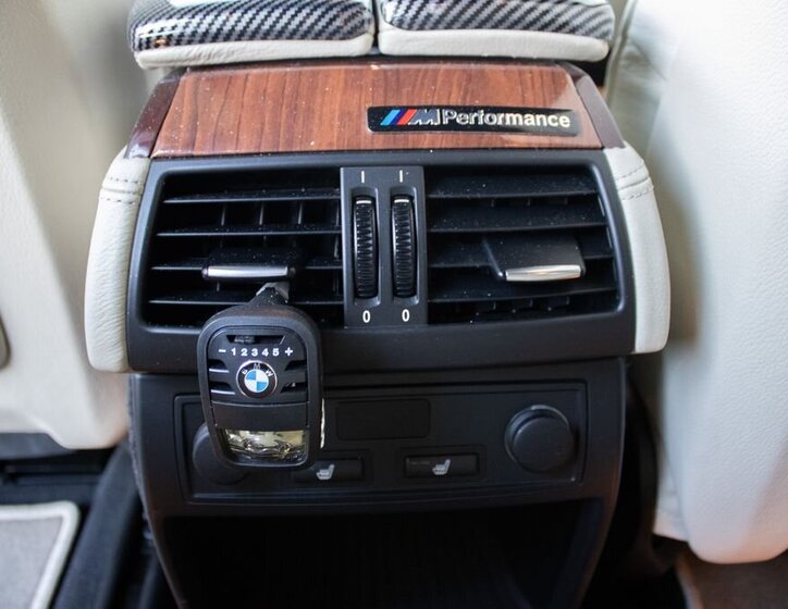 BMW X5 SUV / Terénní 3,0 l 225 kw