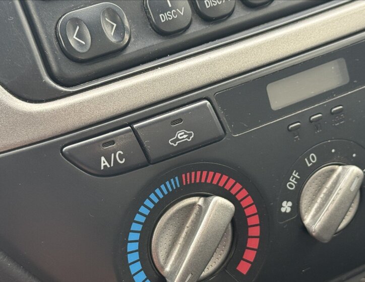 Toyota RAV4 Ostatní 2,0 l 85 kw