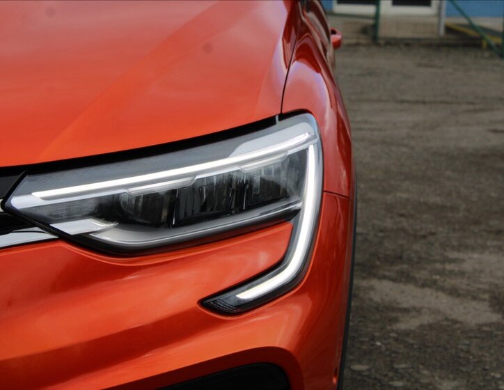 Renault Arkana SUV / Terénní 1,6 l 105 kw