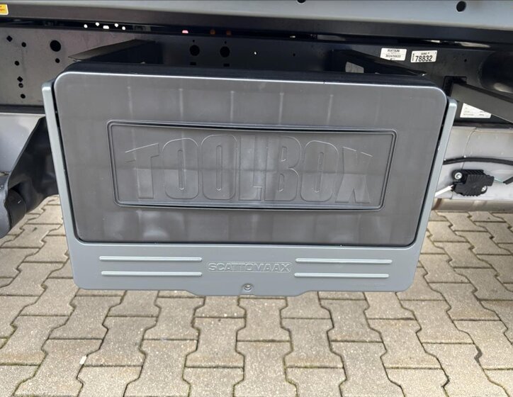 Ford Transit Sklápěč 2,0 l 121 kw