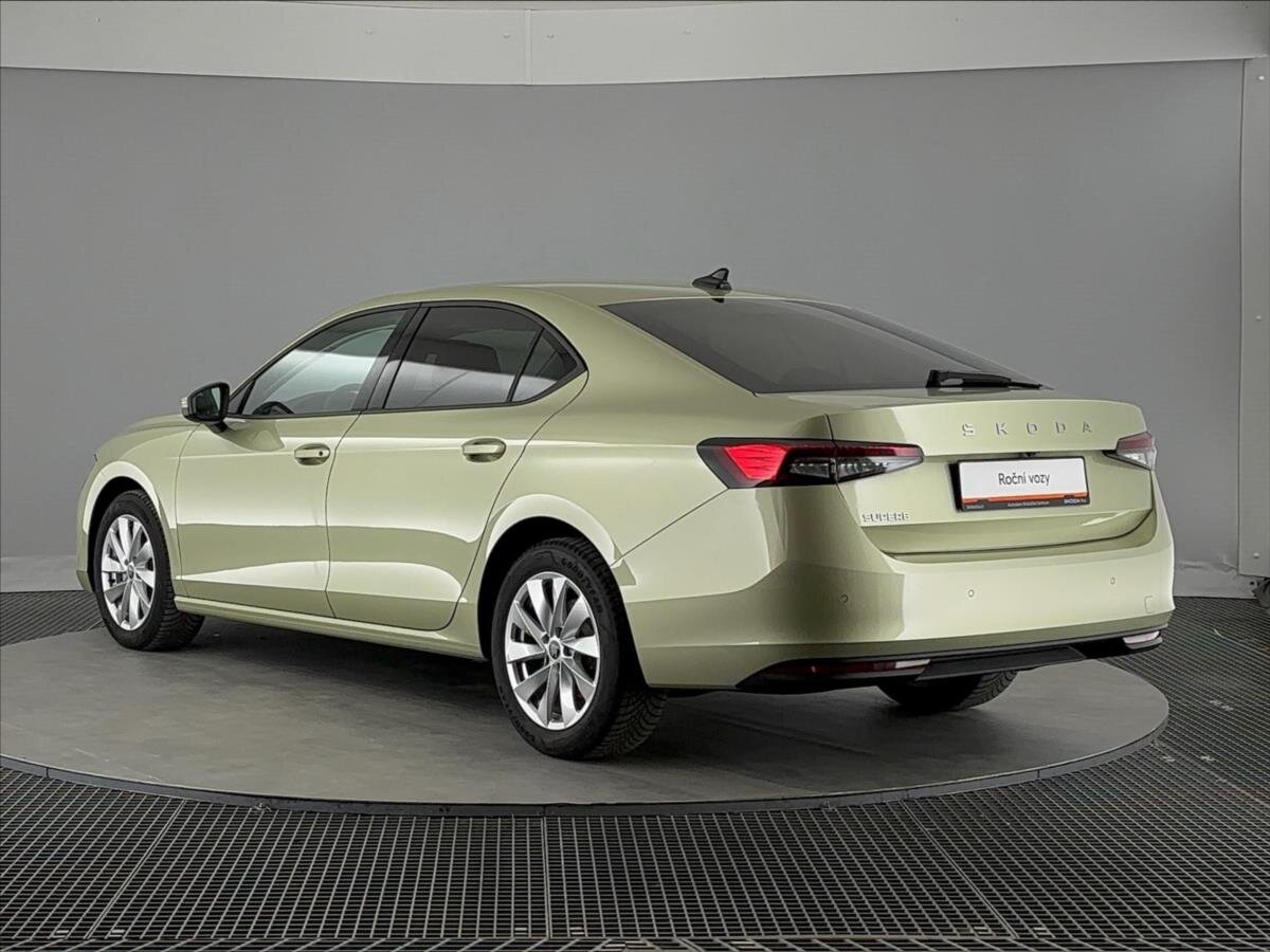 Škoda Superb Liftback 2,0 l 110 kw