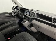 Volkswagen Caravelle 17