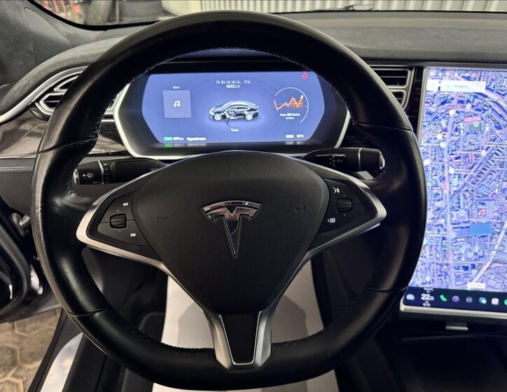 Tesla Model S Liftback 0,0 311 kw