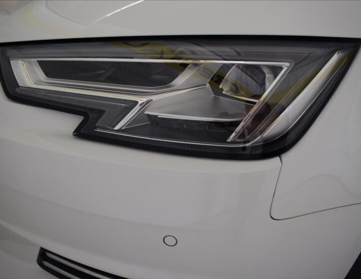 Audi A4 Sedan 2,0 l 140 kw