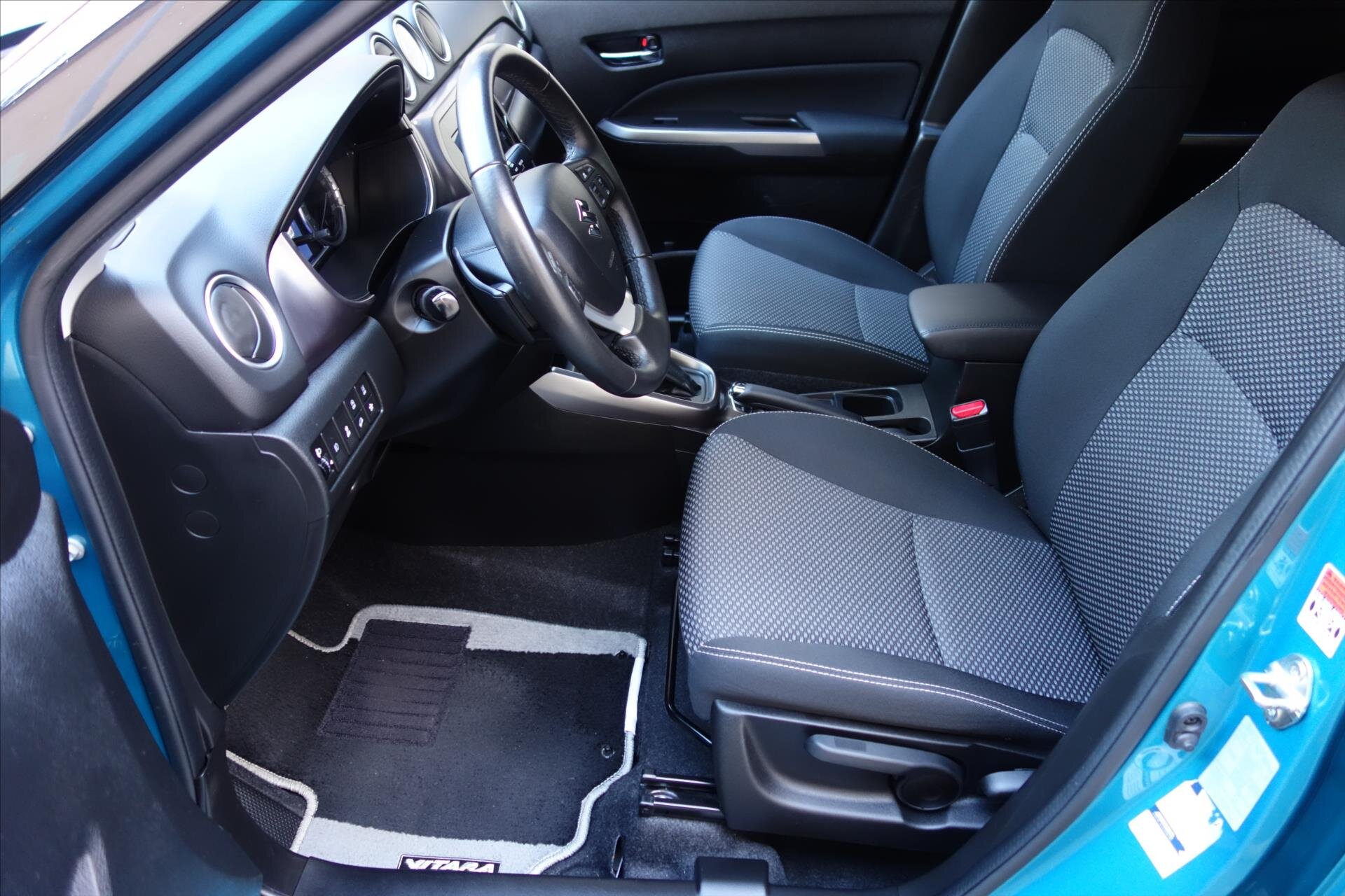 Suzuki Vitara SUV 1,4 l 103 kw