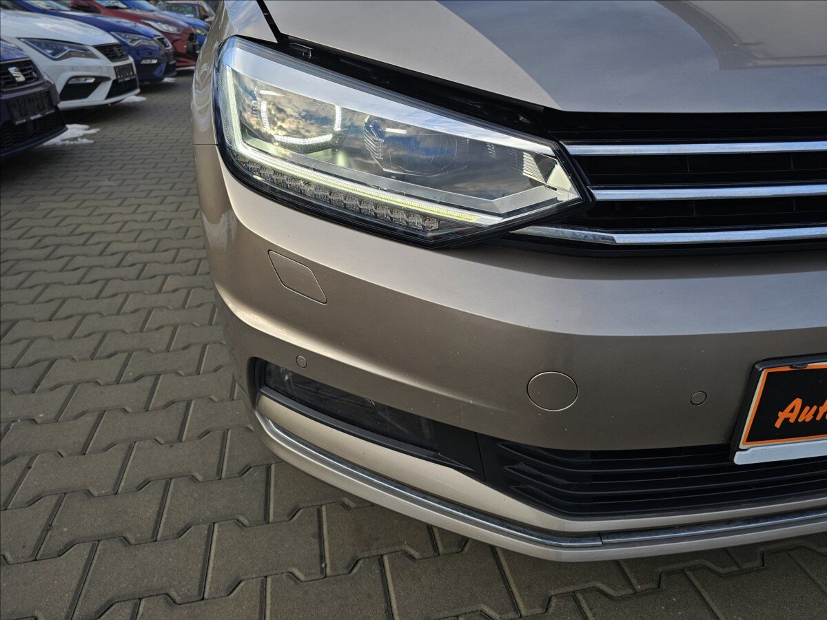 Volkswagen Touran Kombi 1,4 l 110 kw