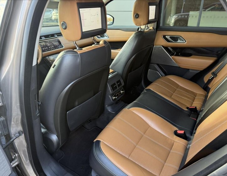 Land Rover Range Rover Velar 23