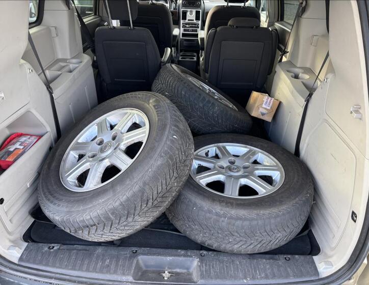 Chrysler Grand Voyager 11