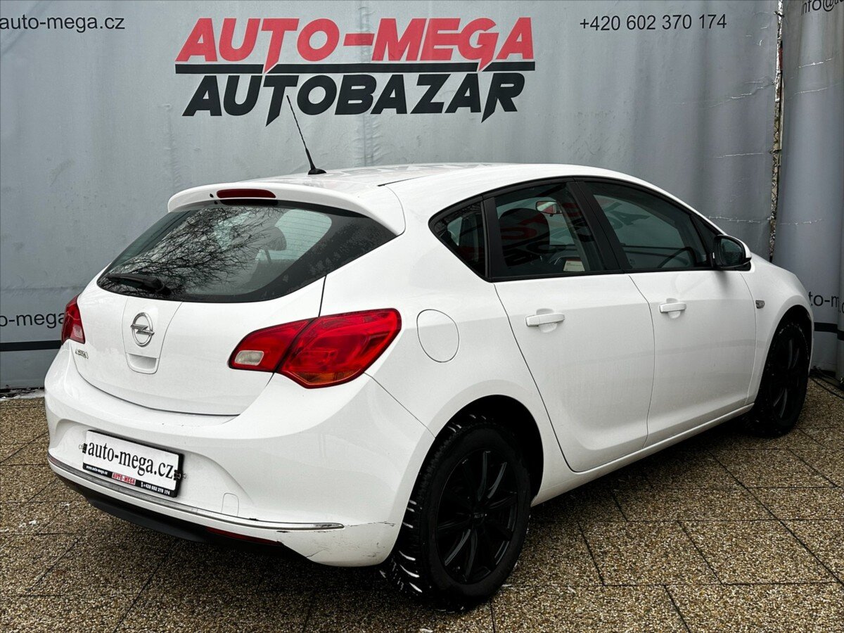 Opel Astra Hatchback 1,6 l 85 kw