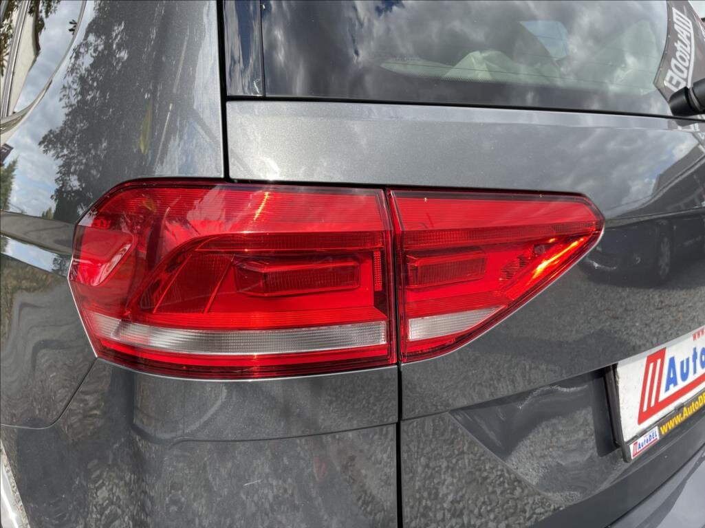 Volkswagen Touran MPV 2,0 l 110 kw