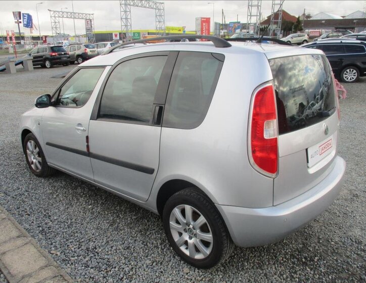 Škoda Roomster Kombi 1,2 l 63 kw