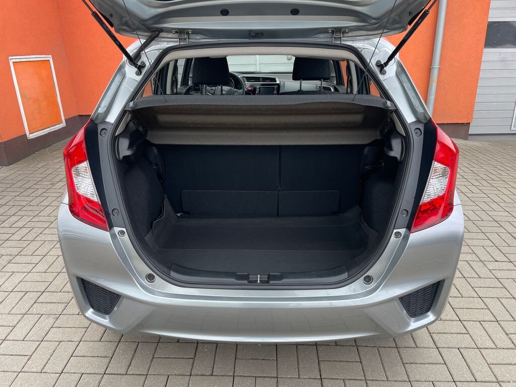 Honda Jazz Hatchback 1,3 l 75 kw