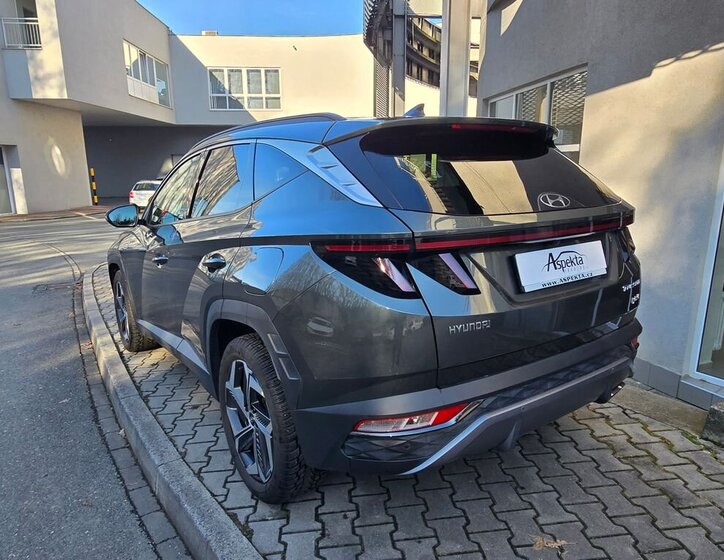 Hyundai Tucson SUV 1,6 l 132 kw