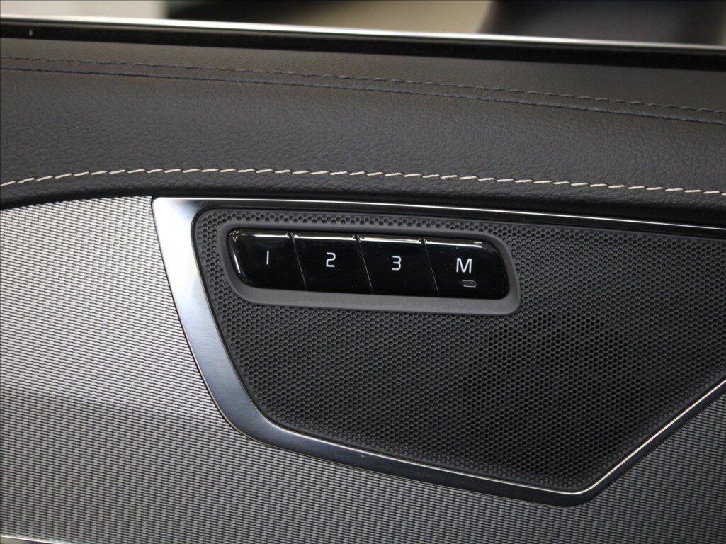 Volvo XC90 SUV 2,0 l 173 kw