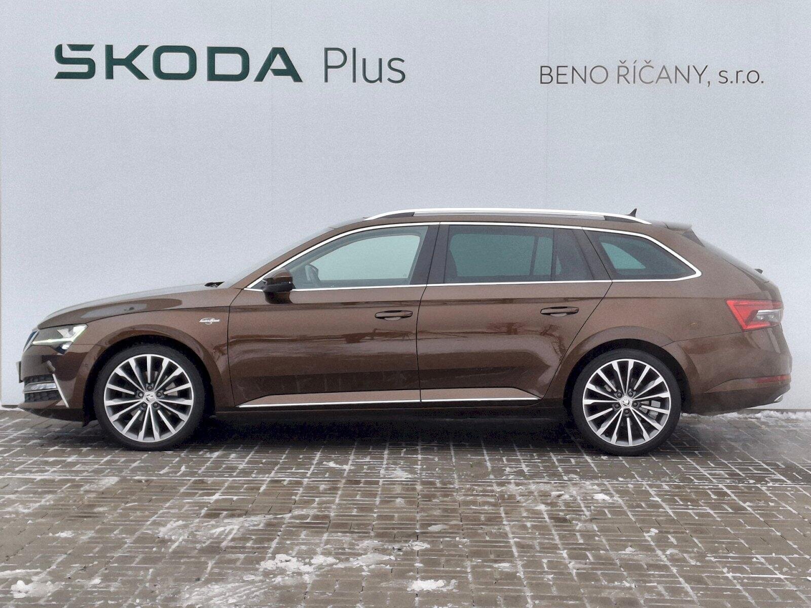 Škoda Superb Kombi 2,0 l 147 kw