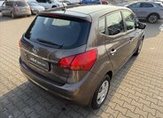 KIA Venga MPV 1,4 l 66 kw