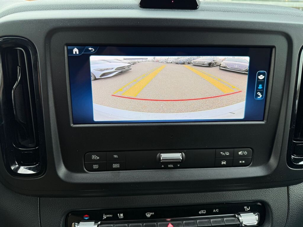 Mercedes-Benz Vito Skříň 2,0 l 140 kw