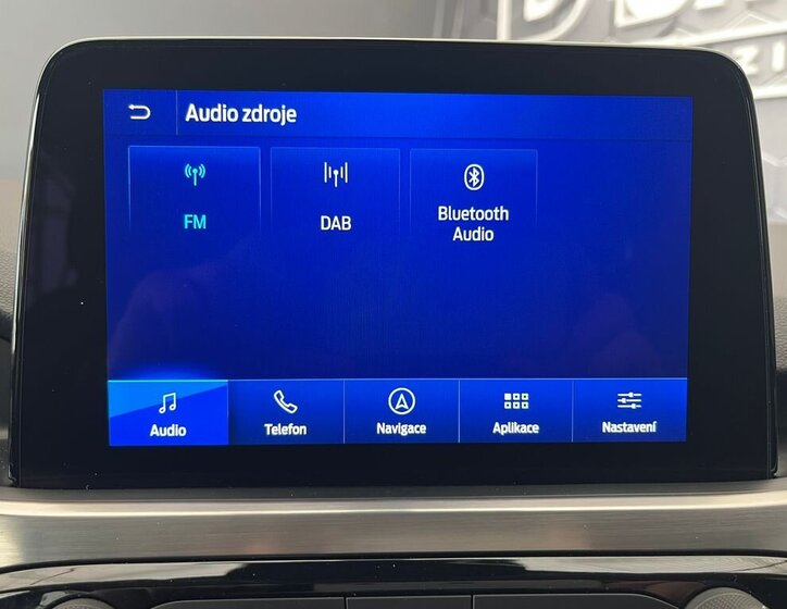 Ford Kuga SUV / Terénní 2,5 l 140 kw