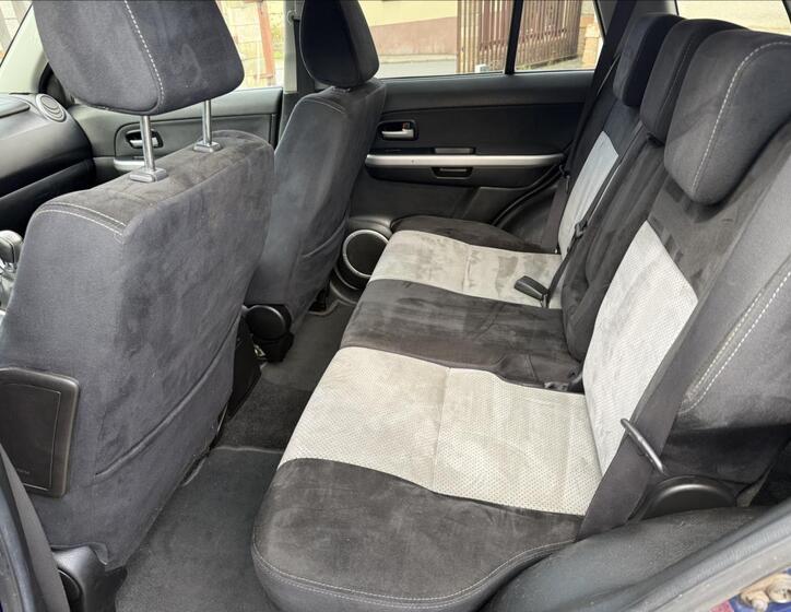 Suzuki Grand Vitara 13