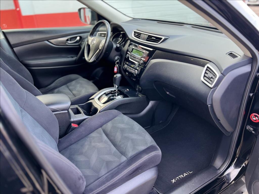 Nissan X-Trail SUV / Terénní 1,6 l 96 kw