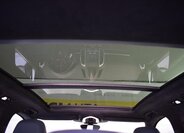 Porsche Cayenne SUV 4,8 l 405 kw