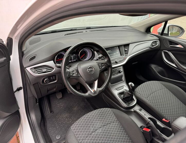 Opel Astra 13