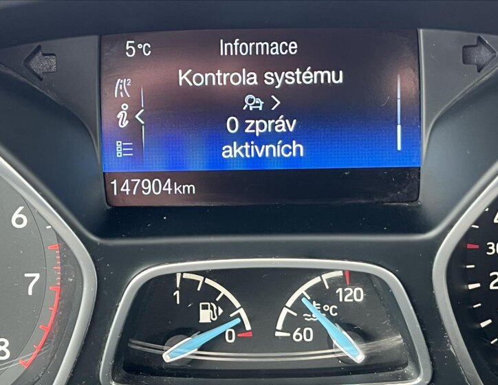 Ford Focus Kombi 999,0 92 kw