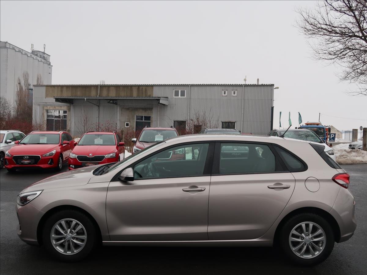 Hyundai i30 Hatchback 998,0 88 kw