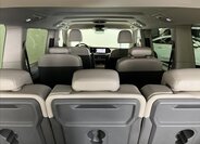 Volkswagen Multivan 27